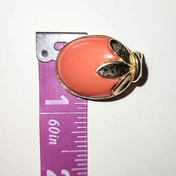 CROWN TRIFARI FAUX CORAL CLIP EARRINGS - Picture 7 of 8